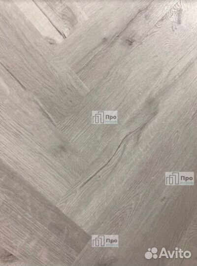 Виниловый ламинат елочкой