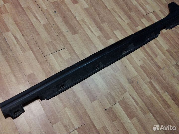 Накладка порога левая Audi A7 4G8 2010-2018