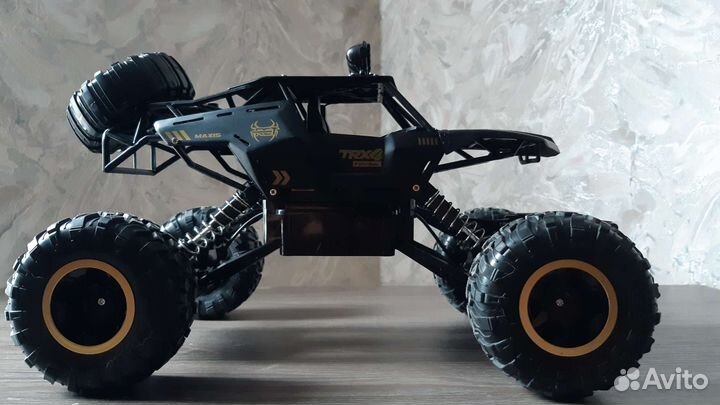 Радиоуправляемая машина для бездорожья