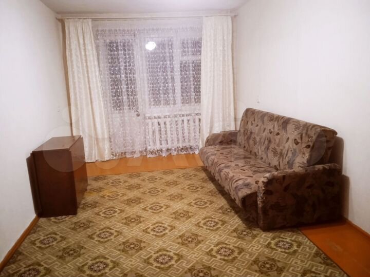 2-к. квартира, 43 м², 2/5 эт.