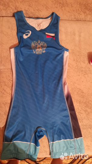 Продам борцовскую форму для греко-римской борьбы