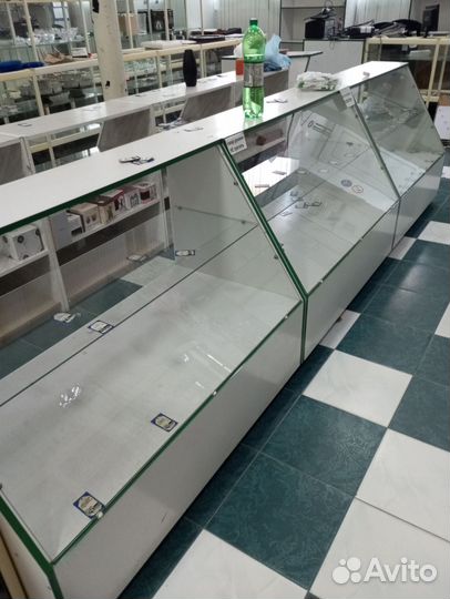 Витрины прилавки б/у