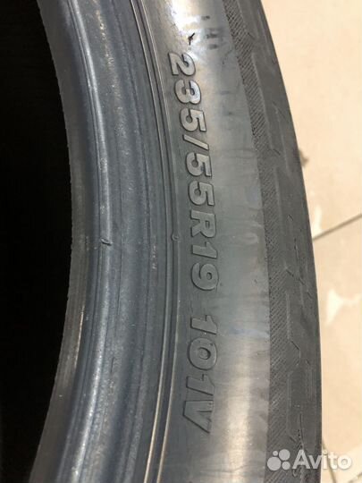 Bridgestone Dueler H/L 33 235/55 R19 101V
