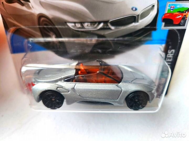 Hot Wheels BMW i8 Roadster