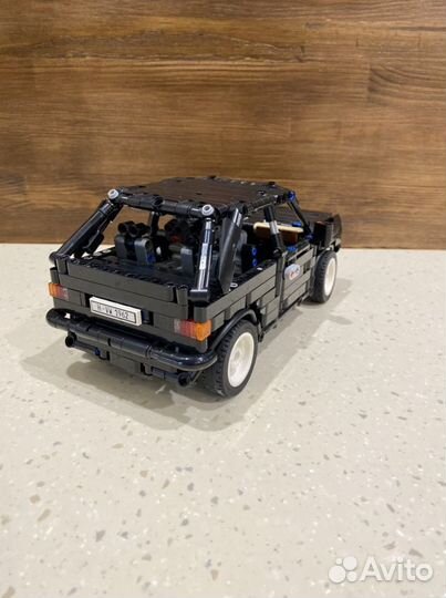 Lego Technic Volkswagen golf GTI 1