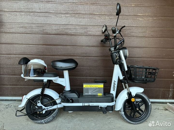Новый электроскутер электровелосипед
