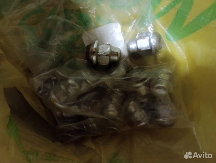 Колесные гайки на hyundai solaris