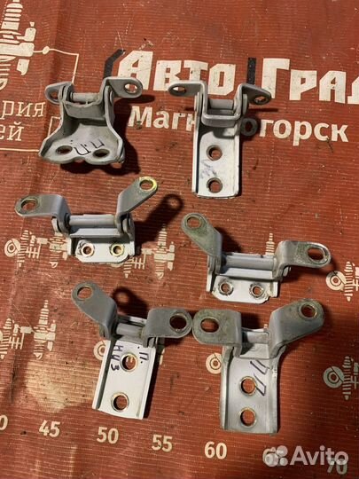 Комплект петель двери BYD F3