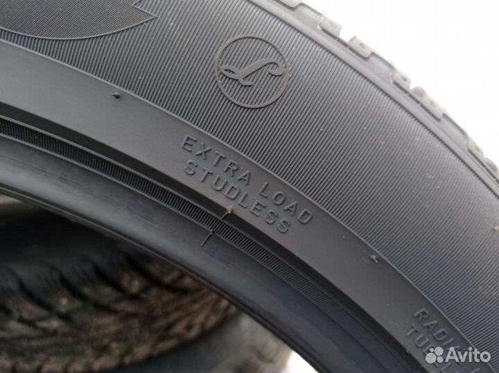 Pirelli Scorpion Winter 285/40 R22 и 325/35 R22 114W