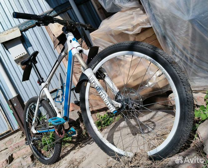 Велосипед хардтейл на базе cube (Германия)