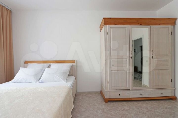 2-к. квартира, 60 м², 2/18 эт.