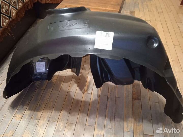 Локер подкрылок Ниссан теранно