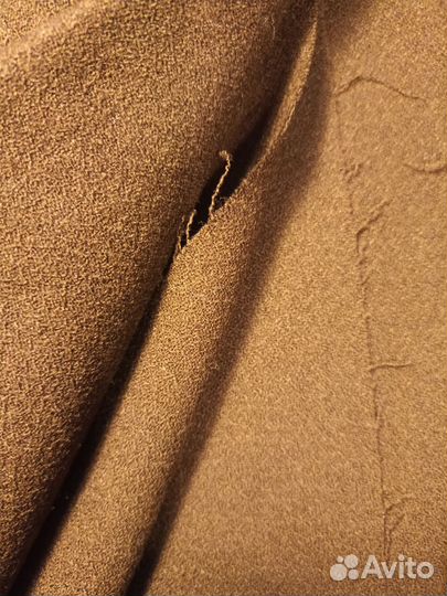 Отрезы шерстяной ткани