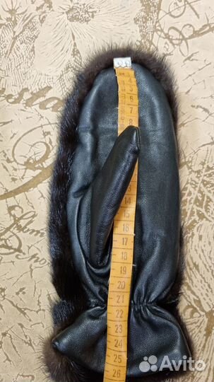 Норковые варежки