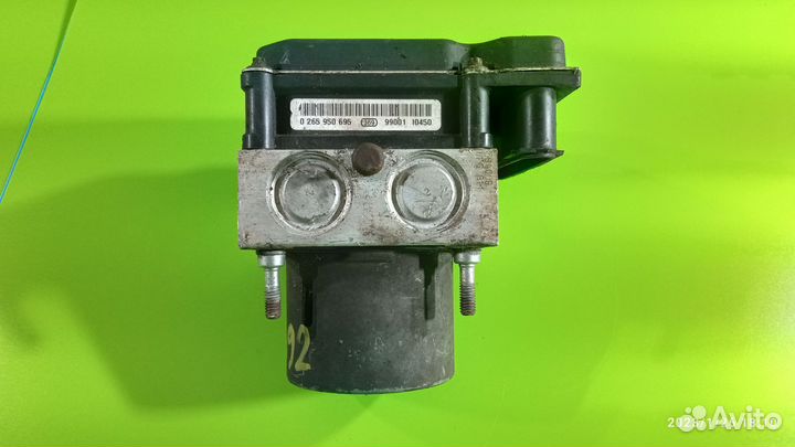 Блок ABS для Hyundai i30 2007-2012