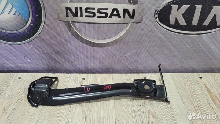 Крепление изофикс isofix Nissan qashqai J10 Лев