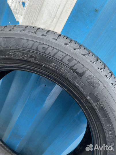 Michelin X-Ice XI3 225/55 R17