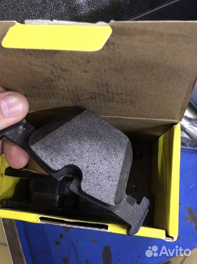 Колодки тормозные задние BMW 34206873094