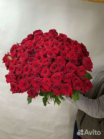 Цветы розы хризантемы тюлпаны