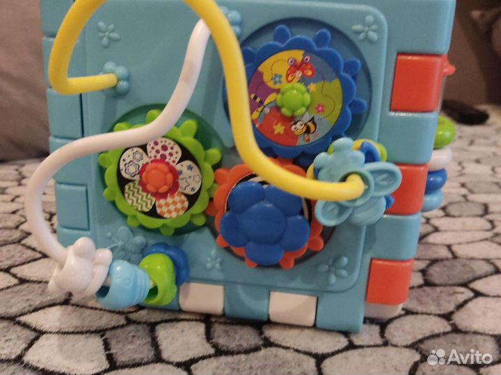 Развивающие игрушки