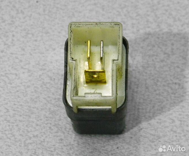 Реле сигнала Nissan Almera N16 1.5