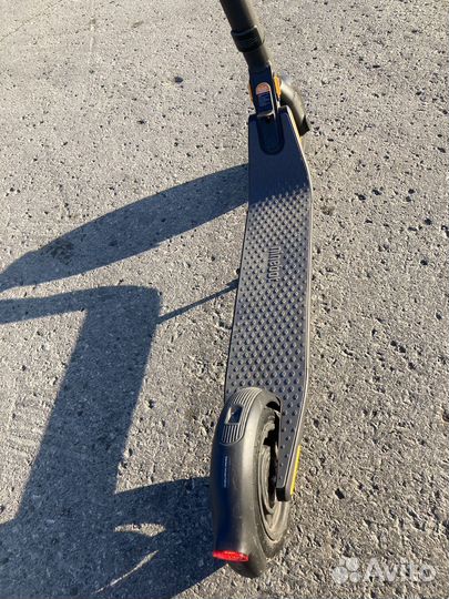 Электросамокат Ninebot KickScooter E25A