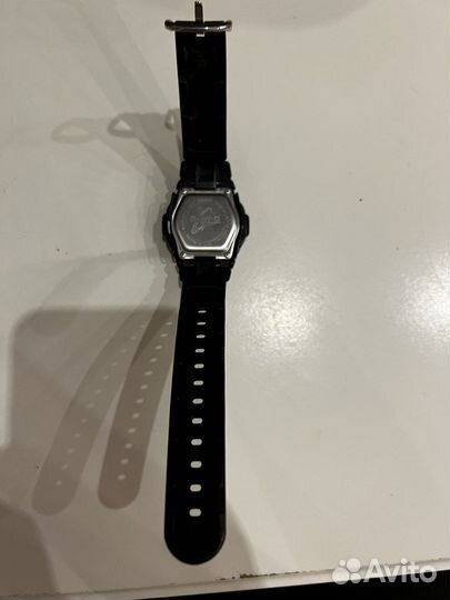 Электронные часы casio