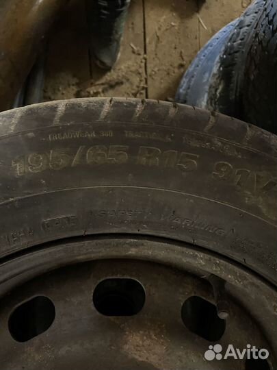 Kumho Ecsta HS51 195/65 R15