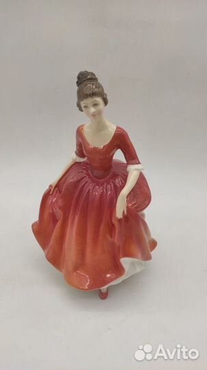 Статуэтка Фигурка Royal Doulton winter welcome вы