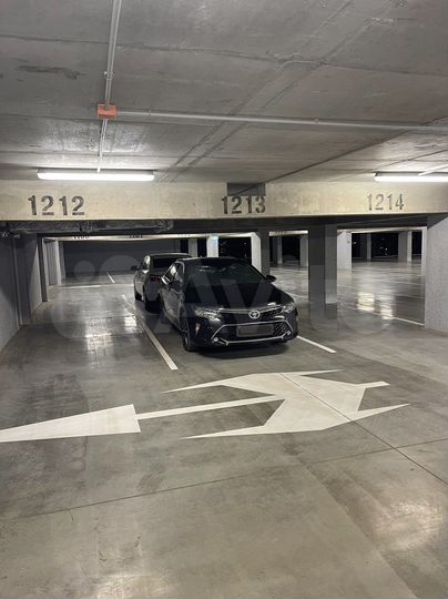Машиноместо, 14 м²