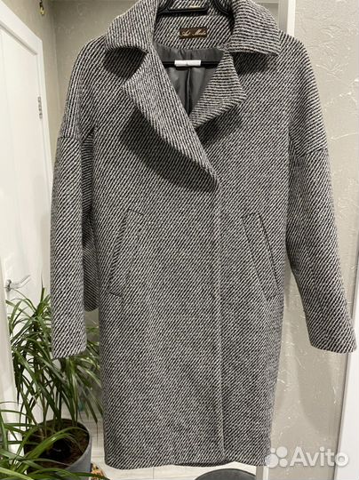 Пальто женское демисезонное