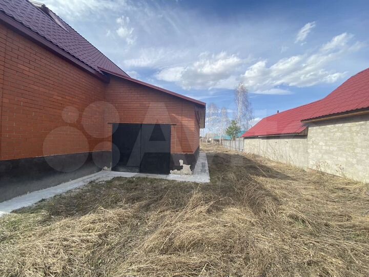 Дом 305 м² на участке 20 сот.