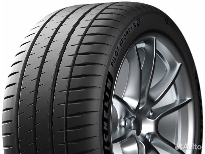Michelin Pilot Sport 4 225/45 R19 96Y