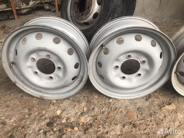 Диски Нива r16