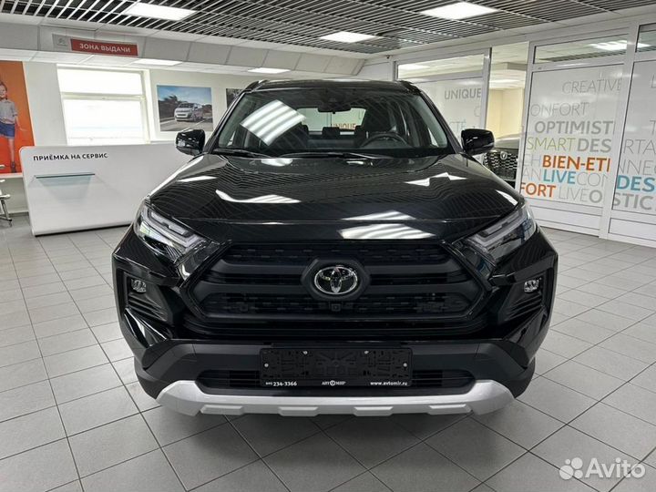 Toyota RAV4 2.0 CVT, 2024