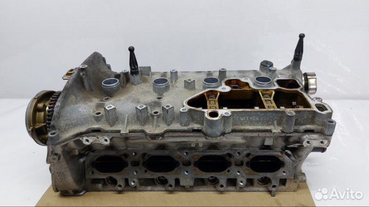 Головка блока цилиндров Volkswagen Jetta 6 1.8