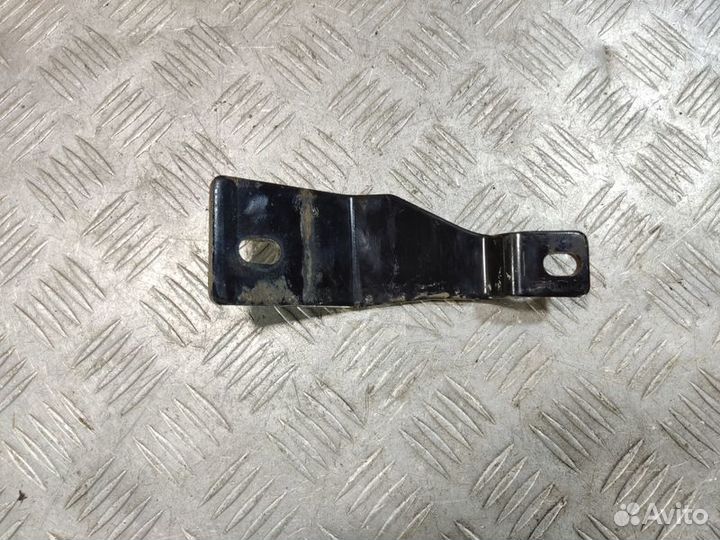 Петля багажника левая Range rover sport 2005-2012