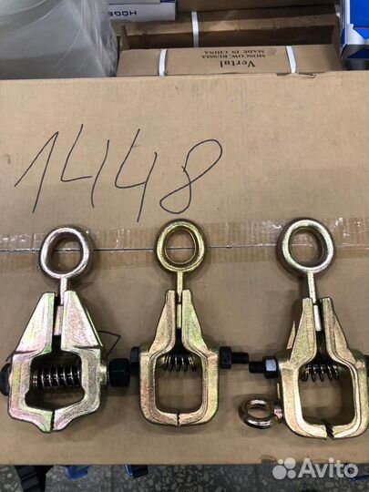 Зажим кузовной