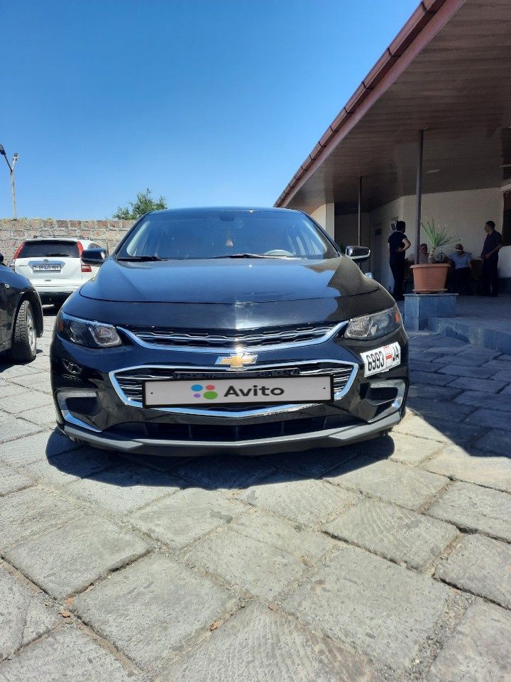 Chevrolet Malibu: фото владельца