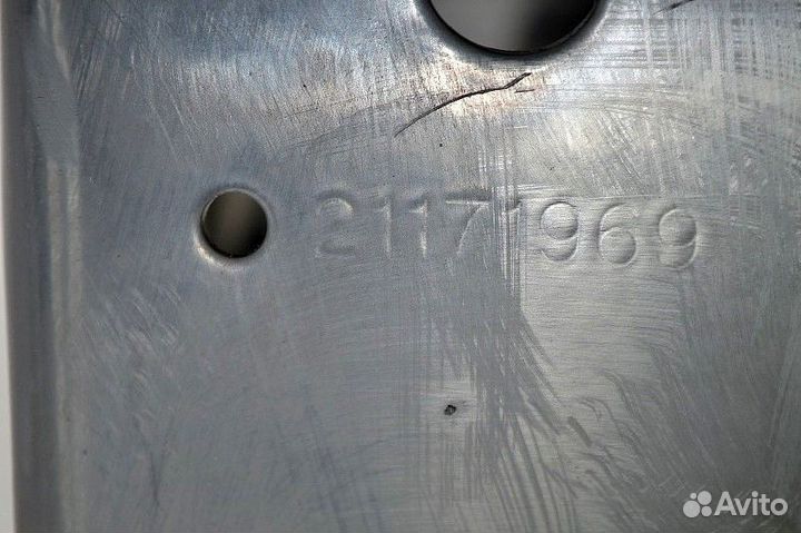 Кронштейн кабины, задний правый volvo FH (01.12)