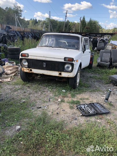 Запчасти на ниву 2121