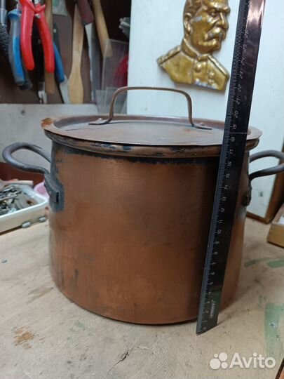 Деревенская посуда и принадлежности