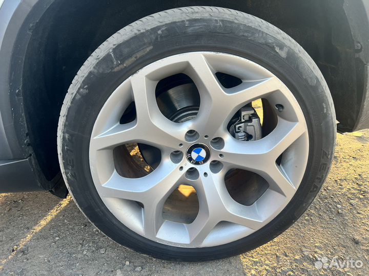 Zeta Active 4S 275/40 R20