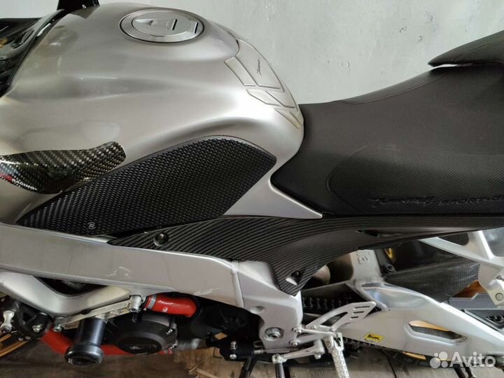 Aprilia Tuono v4 aprc 2012 на запчасти, разбор