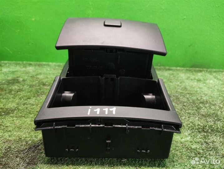 Пепельница Mercedes Benz ML W164 2007