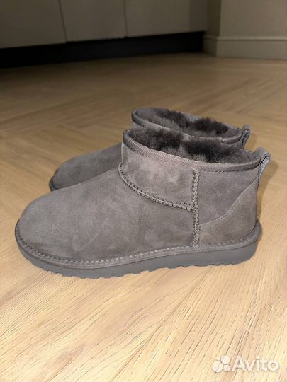 Ugg classic ultra mini grey