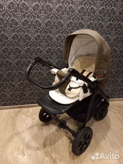 Коляска Zippy Tutis 3 в 1