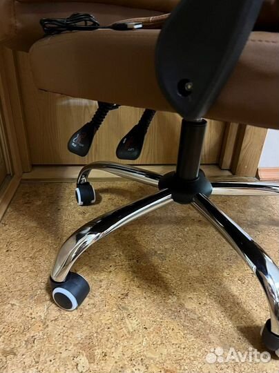 Кресло для игр. Игровое кресло с массажем