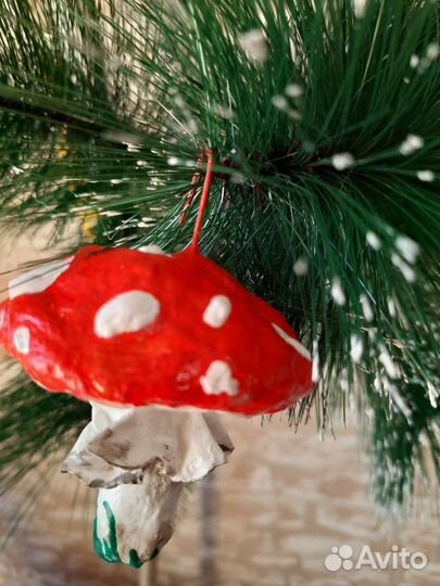 Ватная елочная игрушка мухомор