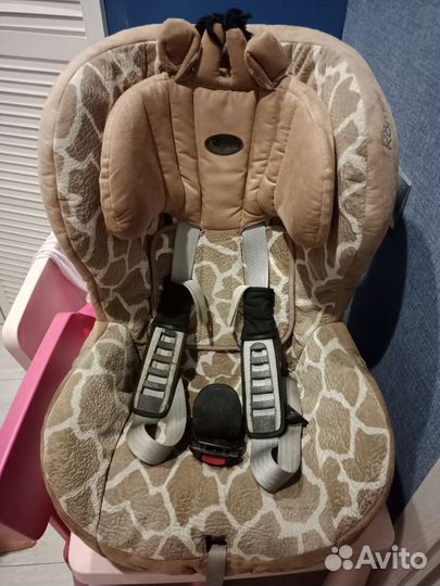 Автомобильное кресло britax romer